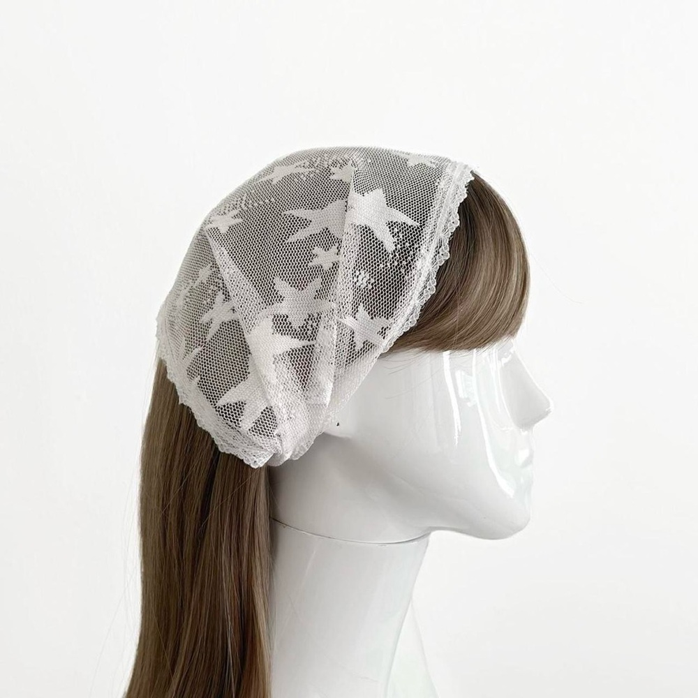 Hand Crafted White Lace Star Headscarf